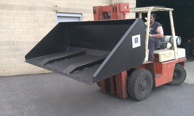 Forklift Snow Buckets Steel Products Manufacturing Inc